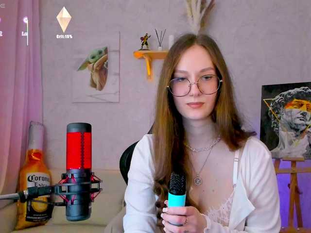 -Lovely's BongaCams show and profile