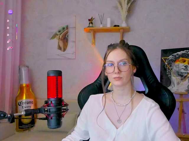 KiraRumGirl