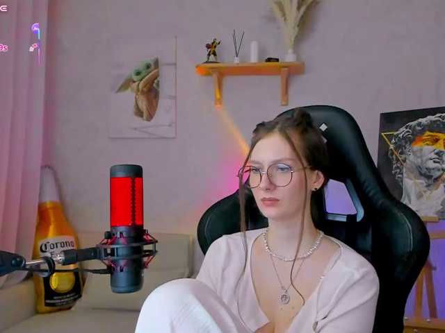 KiraRumGirl