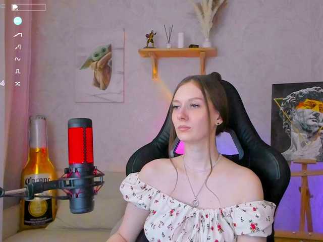 KiraRumGirl live webcam show