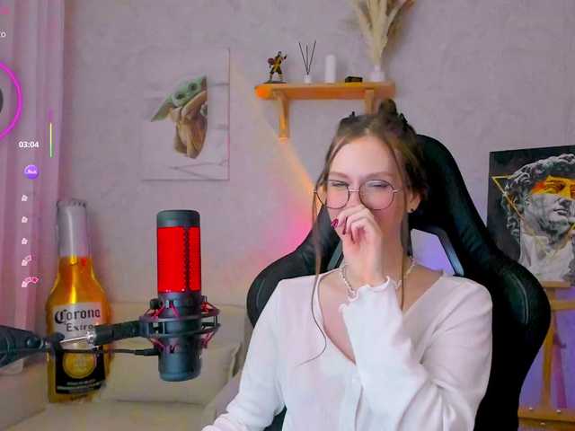 KiraRumGirl