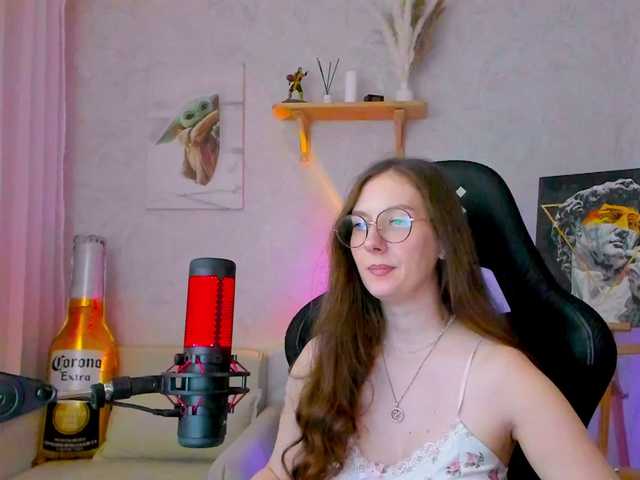 -Lovely Nude Live Sex Shows