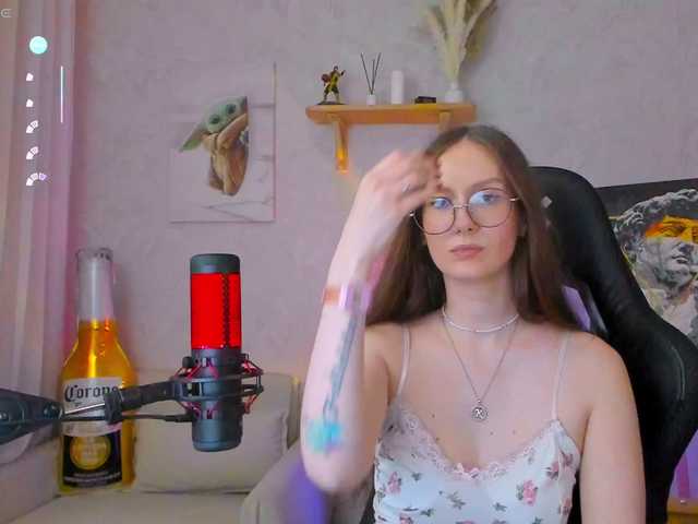 -Lovely live cam