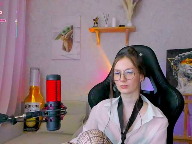 KiraRumGirl