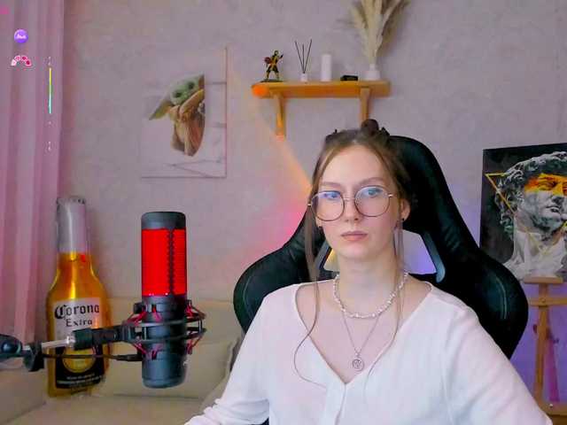 KiraRumGirl