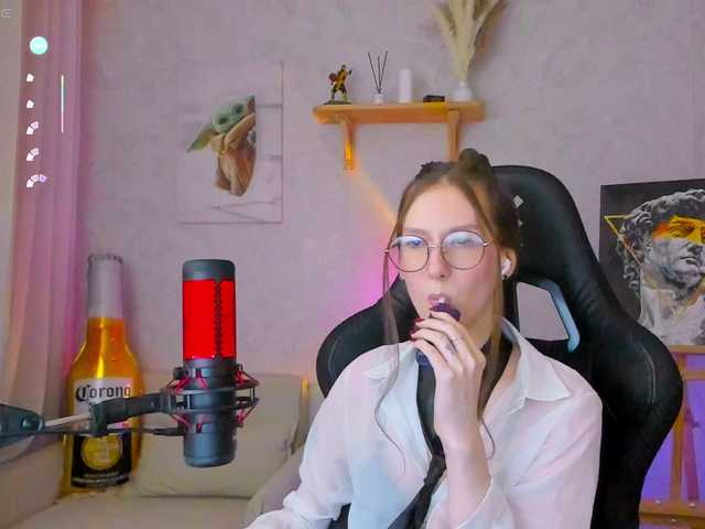 KiraRumGirl