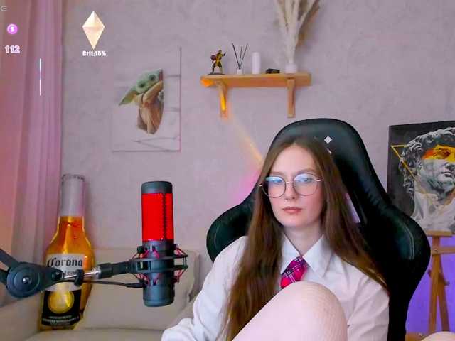 -Lovely's BongaCams show and profile