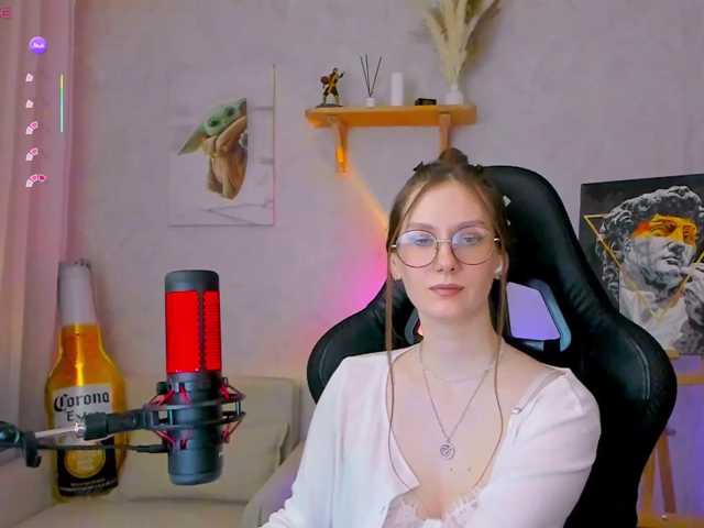 KiraRumGirl