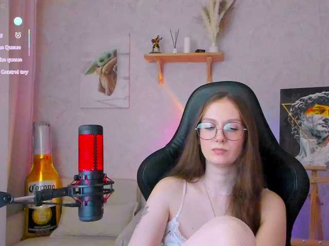 KiraRumGirl live webcam show
