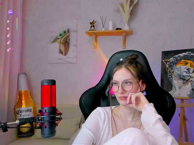 KiraRumGirl