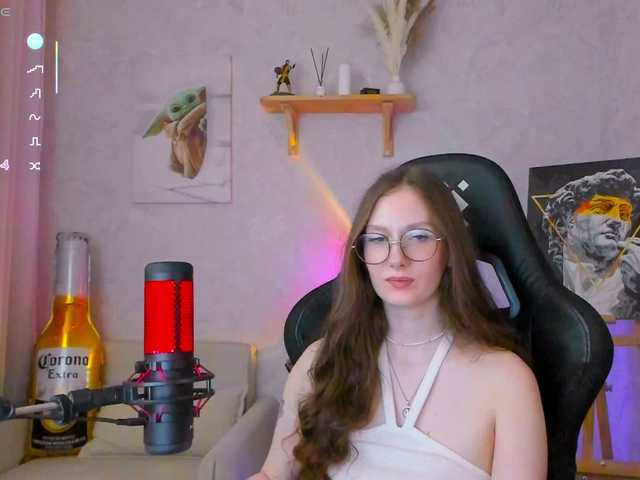 KiraRumGirl live webcam show
