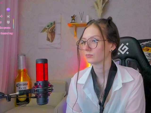KiraRumGirl