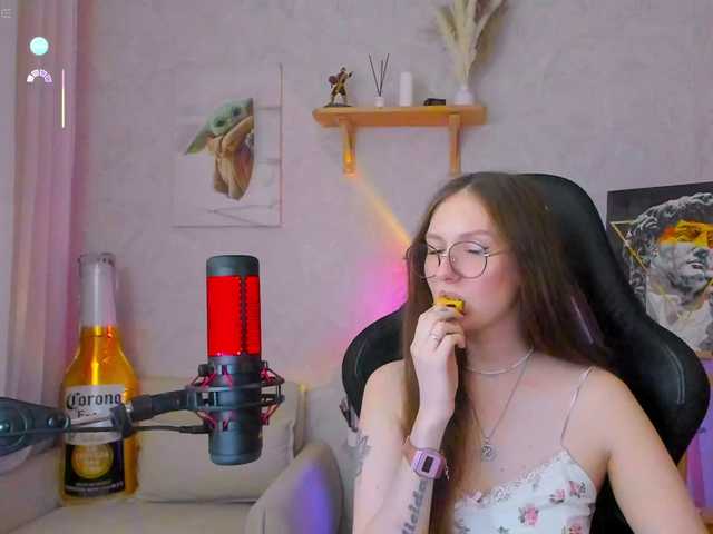 -Lovely live cam