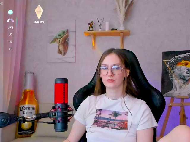 -Lovely's BongaCams show and profile