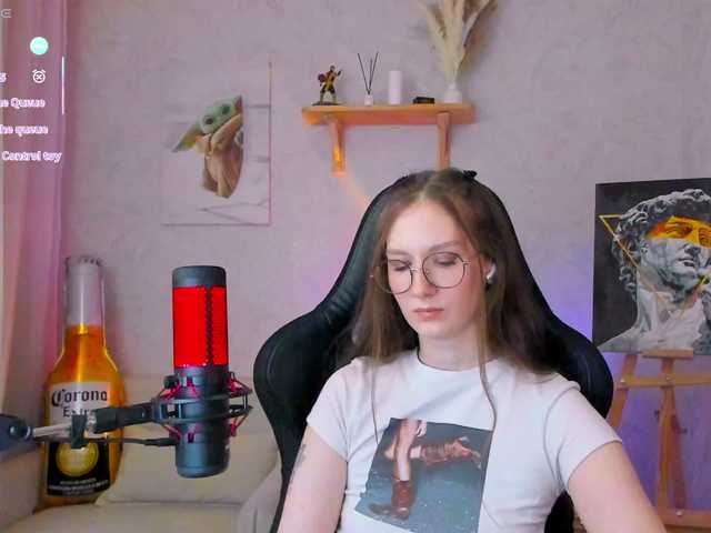 -Lovely live webcam show