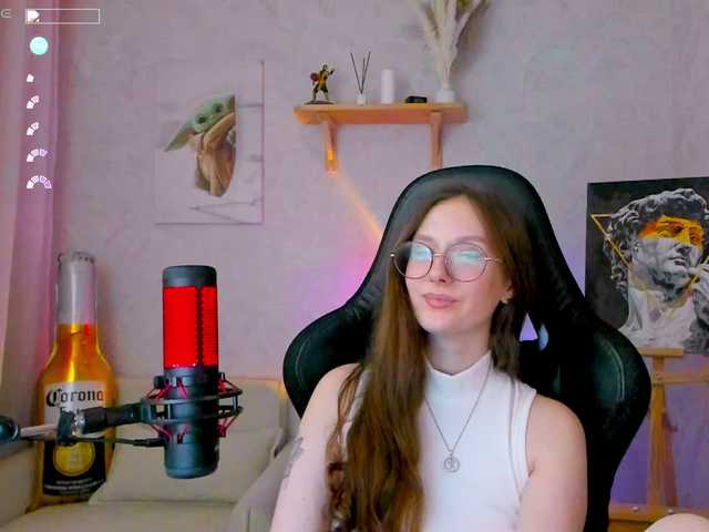 -lovely cam belle