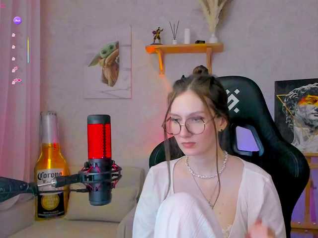стрип от -Lovely