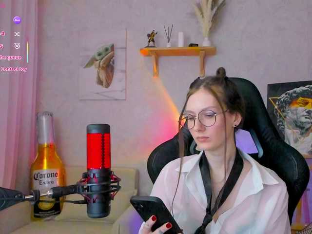 KiraRumGirl