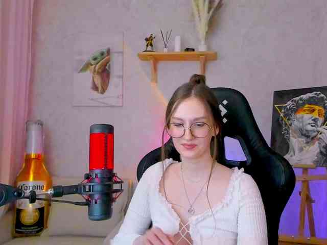 KiraRumGirl