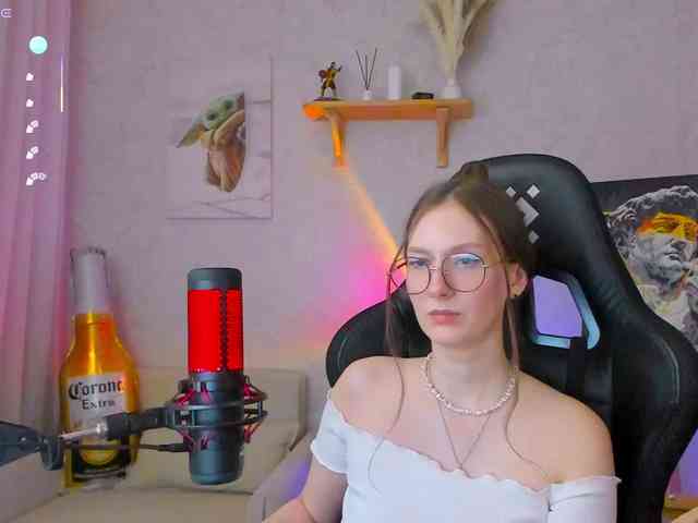 KiraRumGirl