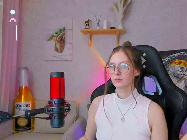 KiraRumGirl