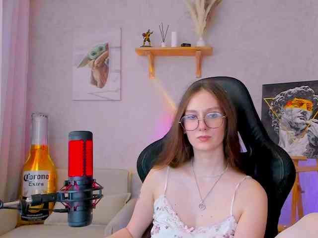 -Lovely Live Webcam on BongaCams