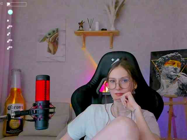 KiraRumGirl