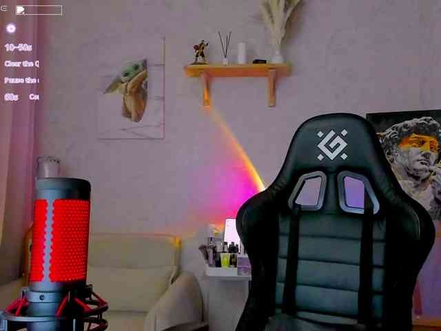 KiraRumGirl webcam