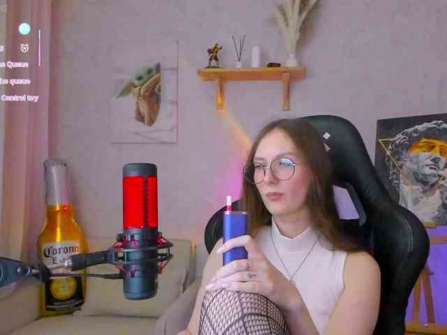 KiraRumGirl webcam