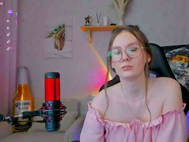KiraRumGirl