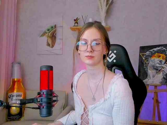 KiraRumGirl