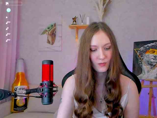 KiraRumGirl webcam