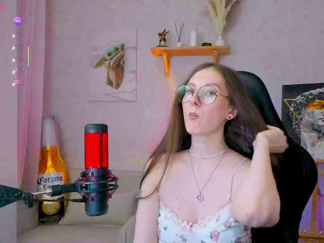 KiraRumGirl