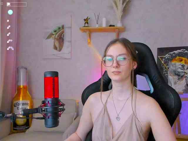 KiraRumGirl