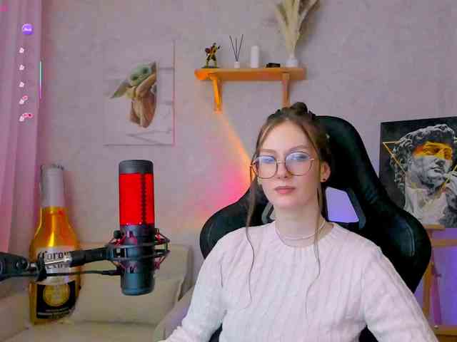 KiraRumGirl