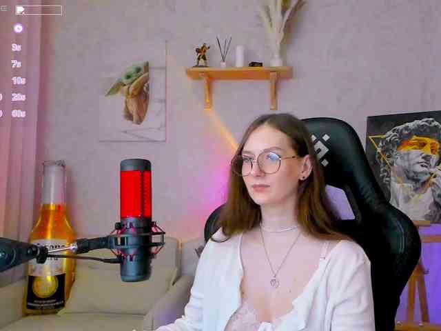 KiraRumGirl webcam