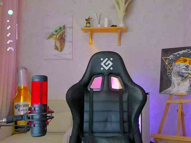 KiraRumGirl webcam