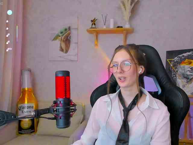 KiraRumGirl