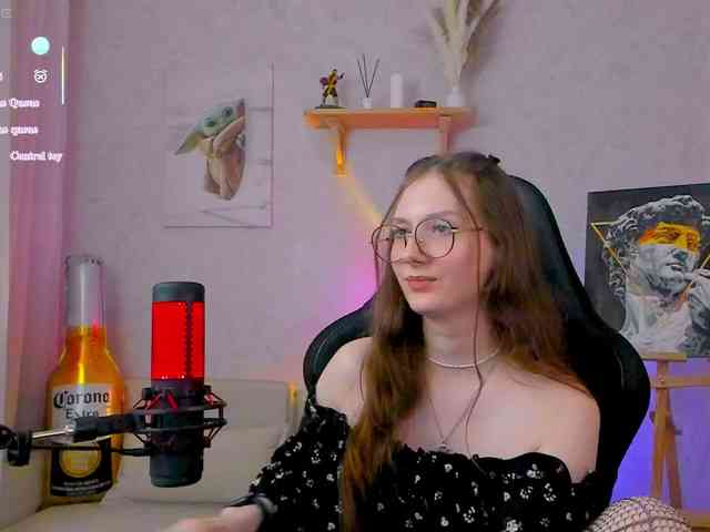KiraRumGirl webcam