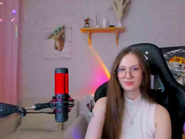 KiraRumGirl