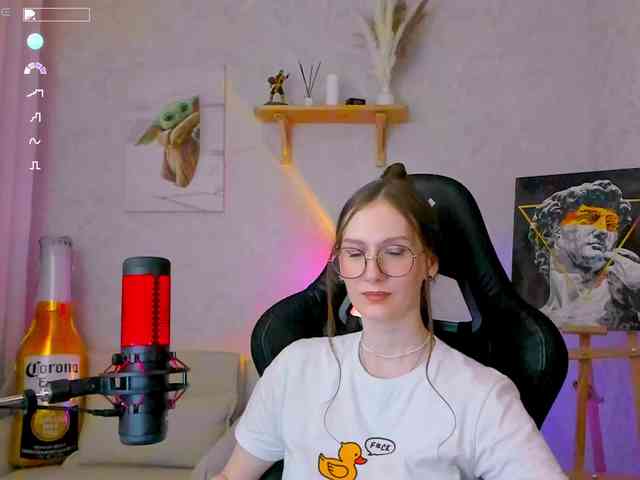 KiraRumGirl