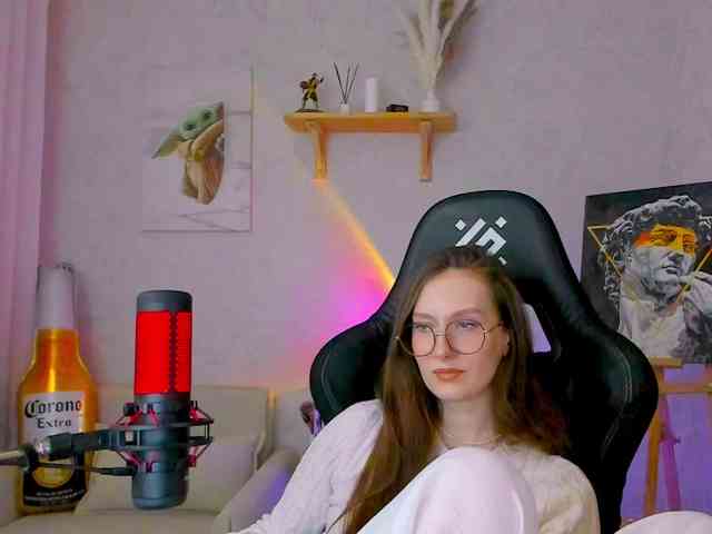 KiraRumGirl