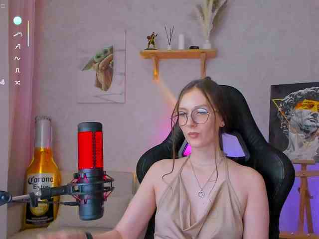 KiraRumGirl