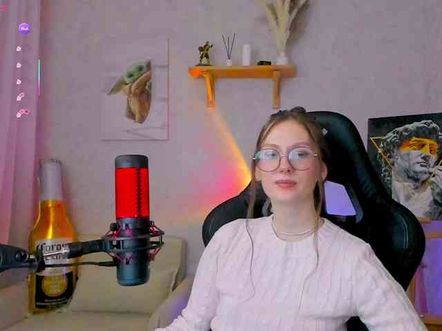 KiraRumGirl
