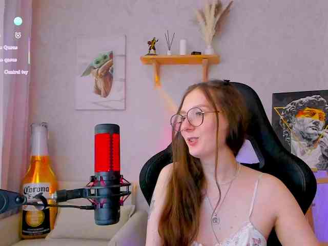 Модель: KiraRumGirl