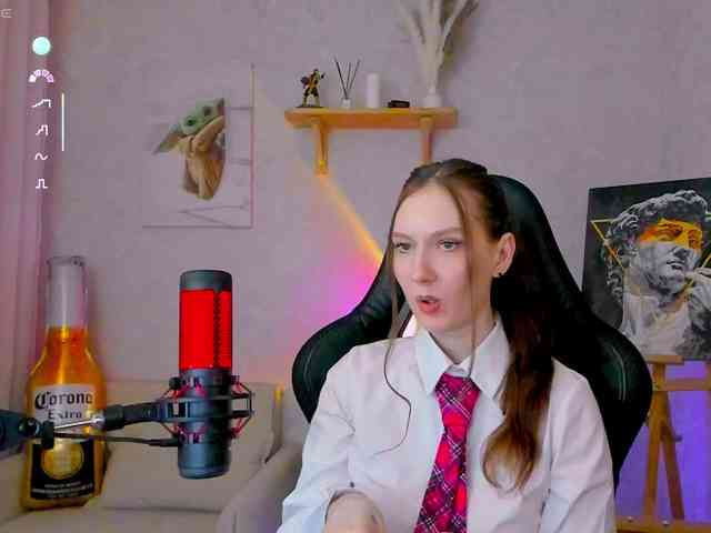 KiraRumGirl webcam