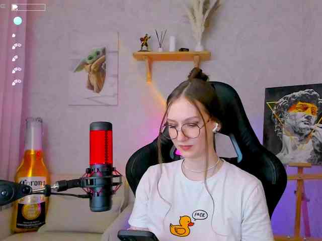 KiraRumGirl