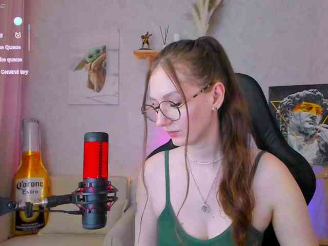 Модель: KiraRumGirl