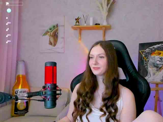 KiraRumGirl webcam