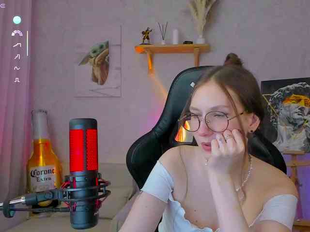 KiraRumGirl